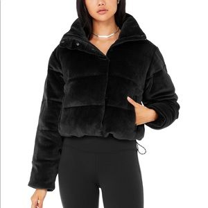 NWT Alo Ribbed gold rush puffer